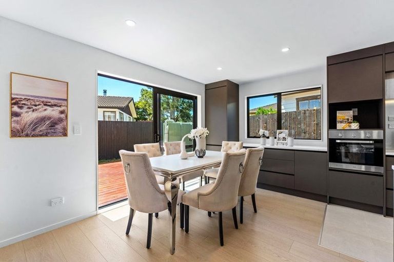 Photo of property in 38a Hyperion Drive, Randwick Park, Auckland, 2105