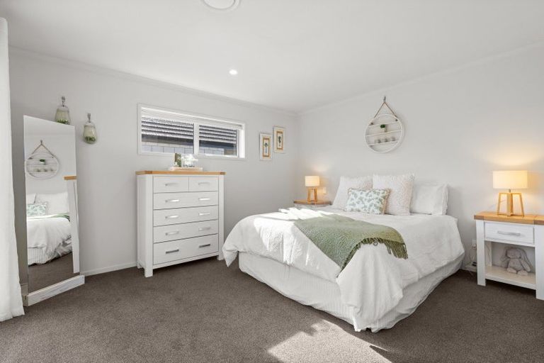 Photo of property in 51 Norfolk Drive, Cambridge, 3434