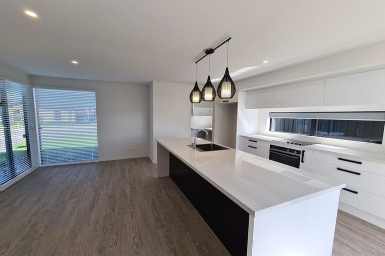 Photo of property in 21 Ranginui Drive, Kaiapoi, 7630