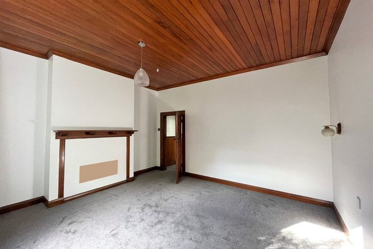 Photo of property in 165 Blanket Bay Road, Sawyers Bay, Port Chalmers, 9023