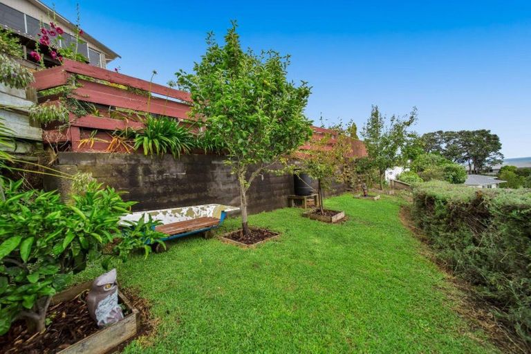 Photo of property in 10 Lavender Close, Spotswood, New Plymouth, 4310