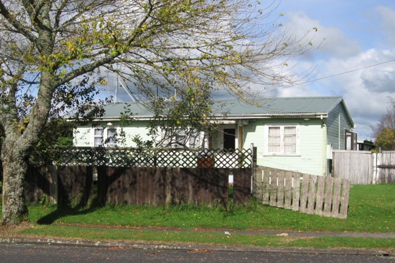 Photo of property in 1 Hawick Street, Tokoroa, 3420