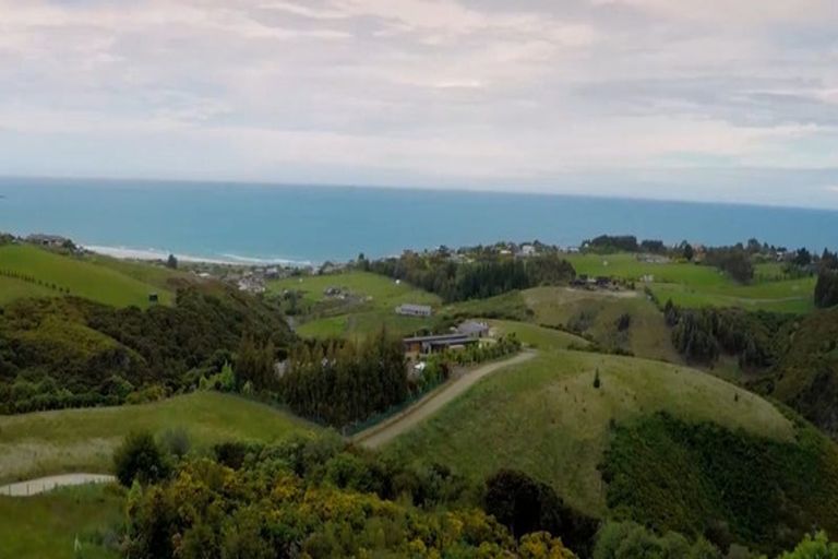 Photo of property in 37 Kayforce Road, Ocean View, Dunedin, 9035