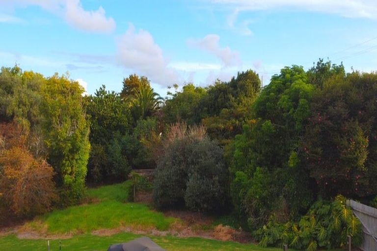 Photo of property in 525 Otumoetai Road, Matua, Tauranga, 3110