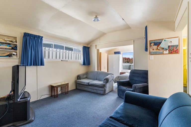 Photo of property in 215b Kiwi Road, Whangamata, 3620