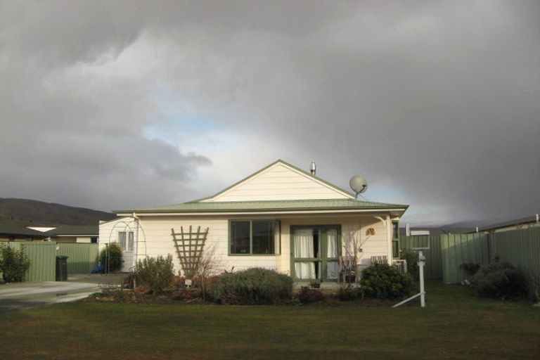 Photo of property in 4b Derry Street, Cromwell, 9310