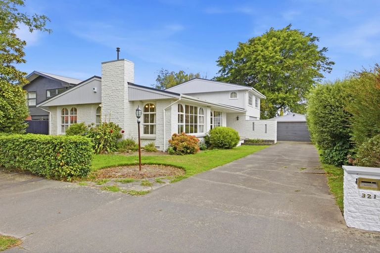 Photo of property in 321 Waimairi Road, Ilam, Christchurch, 8041