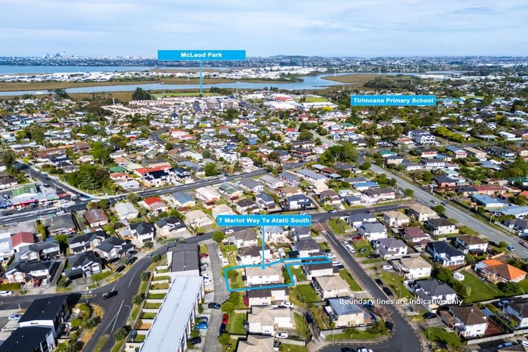 Photo of property in 7 Merlot Way, Te Atatu South, Auckland, 0610