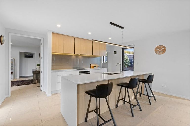 Photo of property in 141 West Belt, Rangiora, 7400