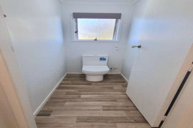 Photo of property in 384 Kahikatea Drive, Dinsdale, Hamilton, 3204