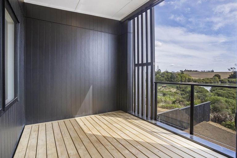 Photo of property in 62 Fort Lincoln Loop, Karaka, Papakura, 2113