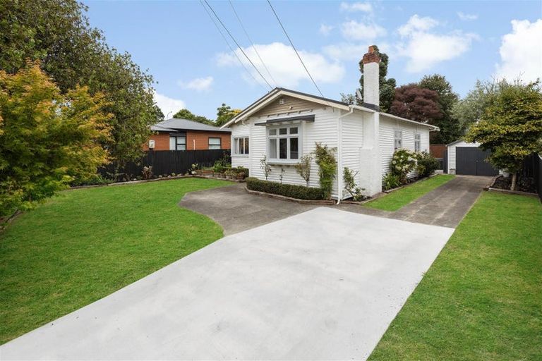 Photo of property in 1 Casey Avenue, Fairfield, Hamilton, 3214