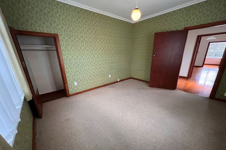 Photo of property in 16 Athens Street, Miramar, Wellington, 6022