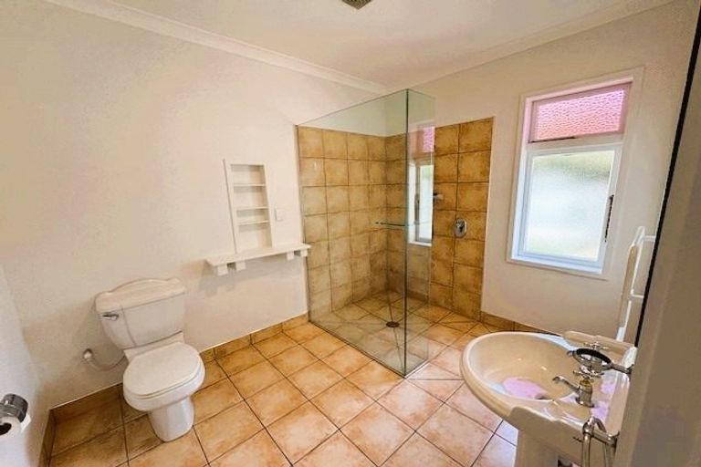 Photo of property in 106 Stortford Street, Saint Leonards, Hastings, 4120