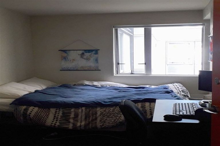 Photo of property in Cube Apartments, 4i/242 Taranaki Street, Mount Cook, Wellington, 6011