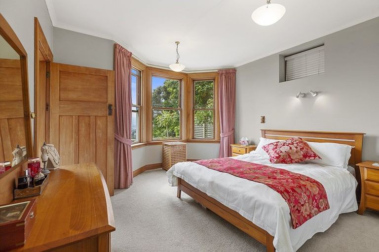 Photo of property in 35 Karepa Street, Brooklyn, Wellington, 6021