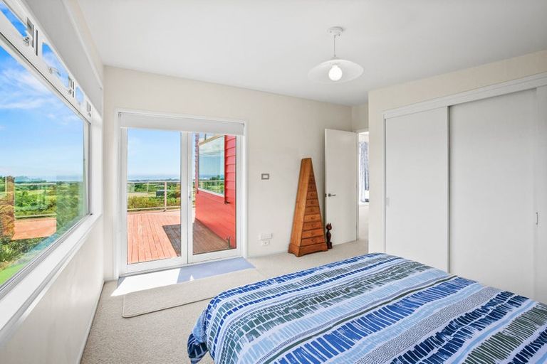Photo of property in 1532 Carrington Road, Hurworth, New Plymouth, 4371