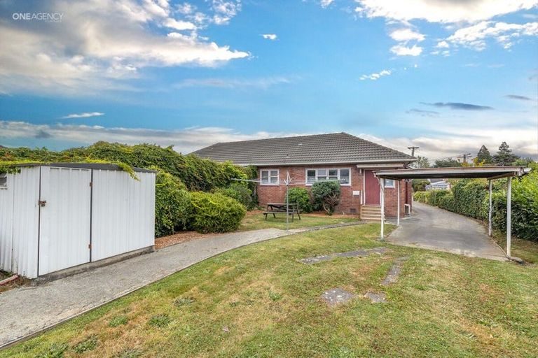 Photo of property in 16 Sewell Street, Linwood, Christchurch, 8062