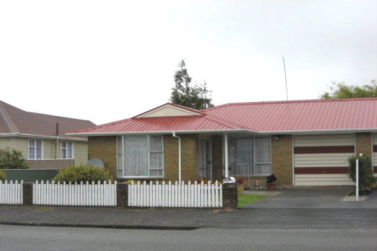 Photo of property in 10a Mill Street, Westport, 7825