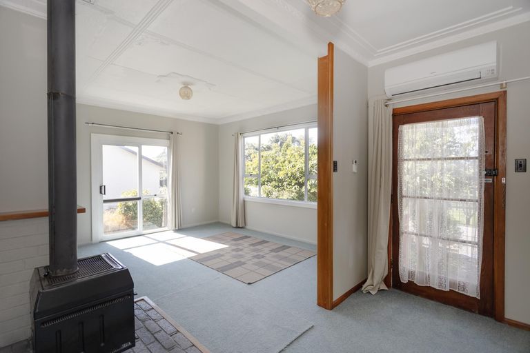 Photo of property in 56 Greta Street, South Hill, Oamaru, 9400