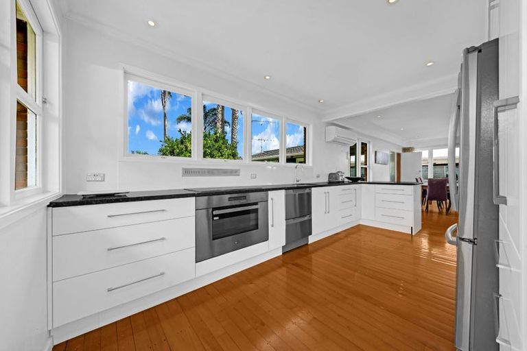 Photo of property in 7 James Place, Opaheke, Papakura, 2113