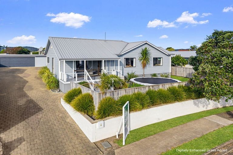 Photo of property in 6 Alpha Avenue, Coastlands, Whakatane, 3120