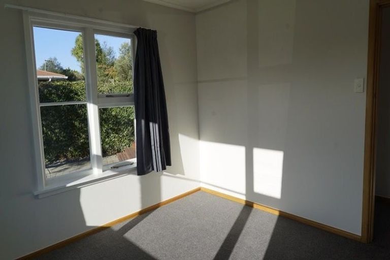Photo of property in 10 Renwick Place, Hillmorton, Christchurch, 8025