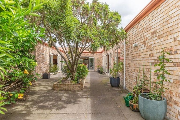 Photo of property in 50 Easton Way, Levin, 5510