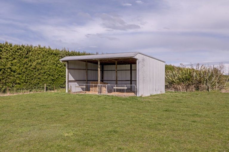 Photo of property in 201 Hollands Road, Tinwald, Ashburton, 7771