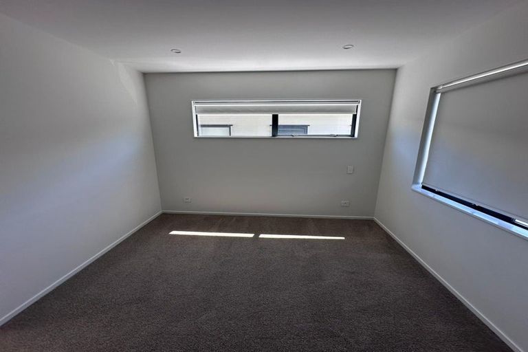 Photo of property in 6 Gosper Road, Takanini, 2112