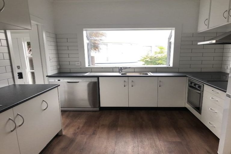 Photo of property in 62 Cook Street, Hamilton East, Hamilton, 3216