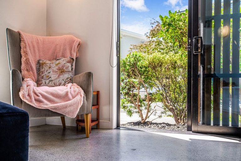 Photo of property in 8 Station Street, Hobsonville, Auckland, 0616