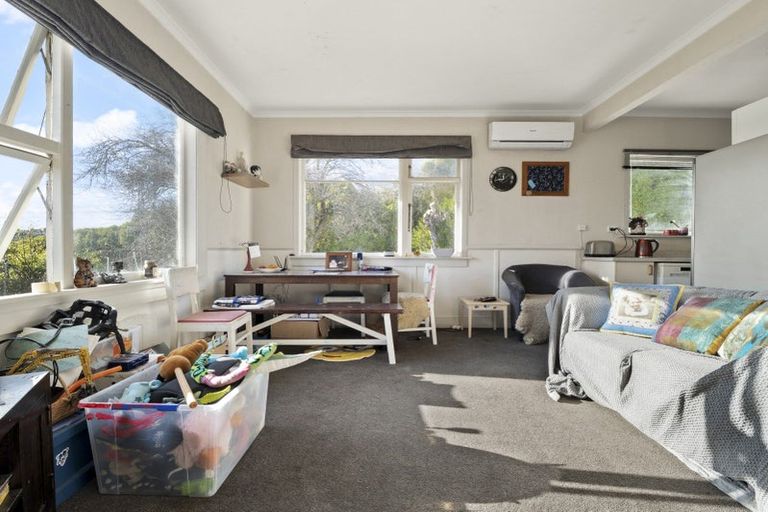 Photo of property in 7 Owen Street, Green Island, Dunedin, 9018