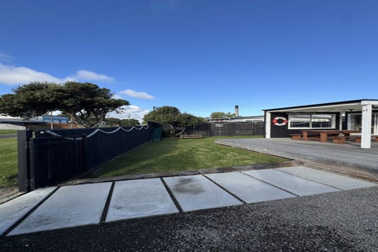 Photo of property in 41 Coleman Avenue, Waverley, 4591
