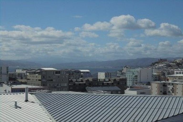 Photo of property in Urbane Apartments, 13/29 Webb Street, Mount Cook, Wellington, 6011