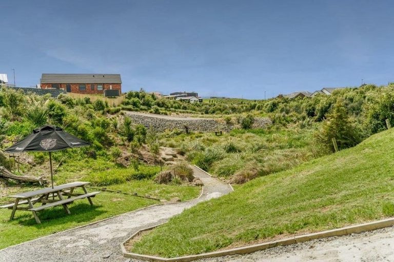 Photo of property in 13 Karaipiture Road, Karaka, 2124