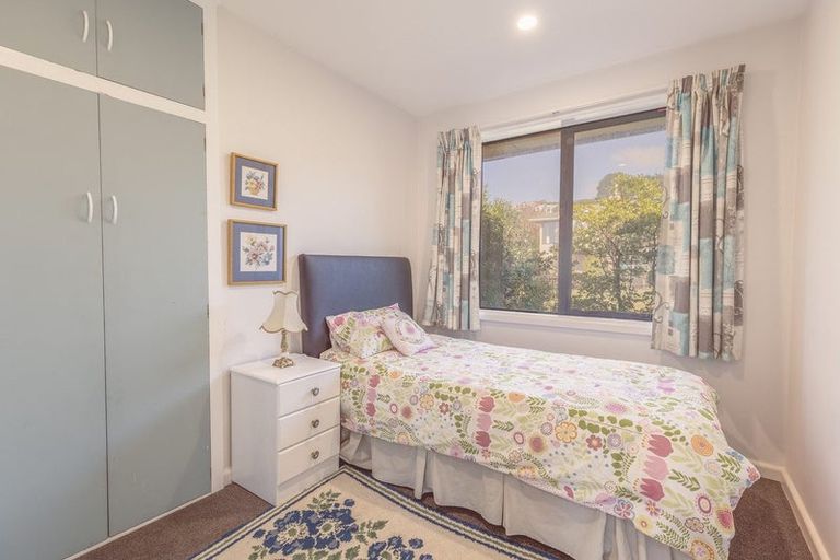 Photo of property in 116 Major Hornbrook Road, Mount Pleasant, Christchurch, 8081