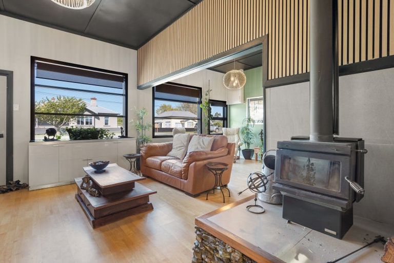 Photo of property in 28 Huron Street, East Gore, Gore, 9710