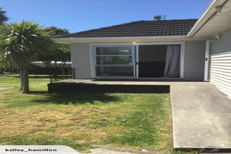Photo of property in 51a Gloucester Road, Manurewa, Auckland, 2102