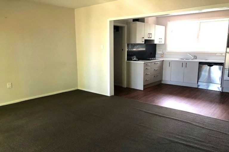 Photo of property in 7/78 Holly Road, St Albans, Christchurch, 8014