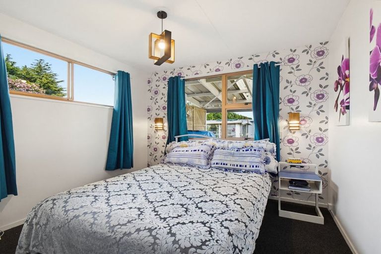 Photo of property in 103 Benmore Avenue, Cloverlea, Palmerston North, 4412