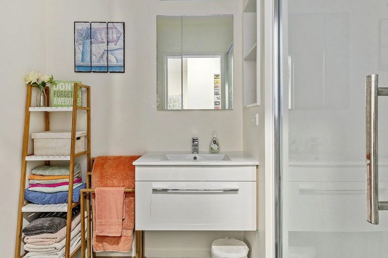 Photo of property in 128 Conclusion Street, Ascot Park, Porirua, 5024