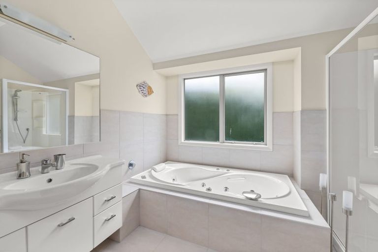Photo of property in 19 Newton Watts Drive, Kerikeri, 0294