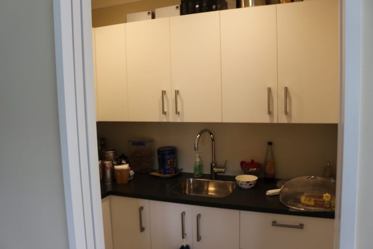 Photo of property in 10 Bickerton Rise, Churton Park, Wellington, 6037