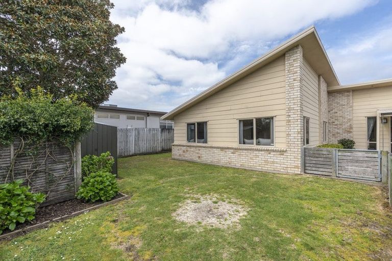 Photo of property in 14 Maccallum Court, Rototuna, Hamilton, 3210