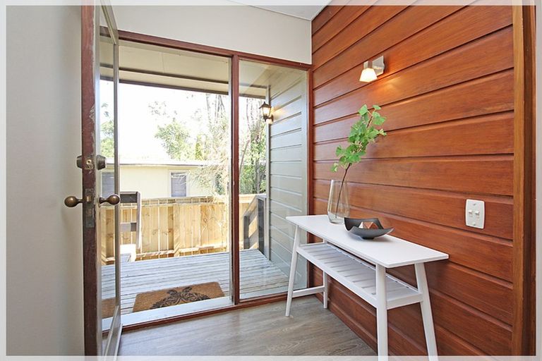 Photo of property in 8 Stuart Street, Levin, 5510