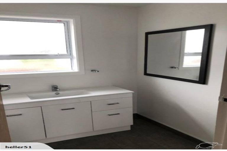 Photo of property in 24 Lamorna Road, Parklands, Christchurch, 8083