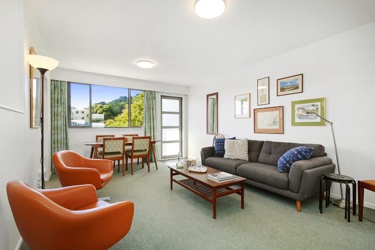 Photo of property in 4u9 Derby Street, Mount Victoria, Wellington, 6011