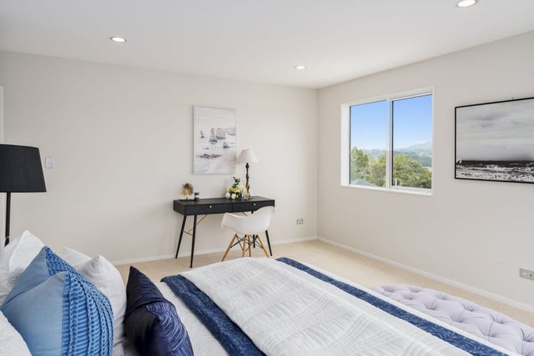 Photo of property in 79 San Valentino Drive, Henderson, Auckland, 0612