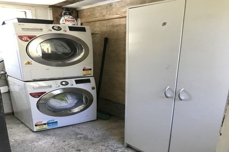 Photo of property in 359 Ohiro Road, Brooklyn, Wellington, 6021